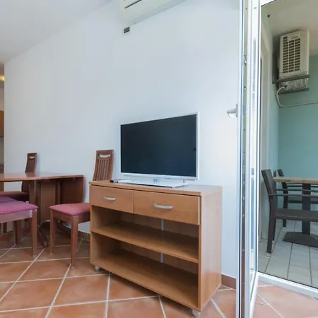 Apartments Riva Medulin Exterior photo