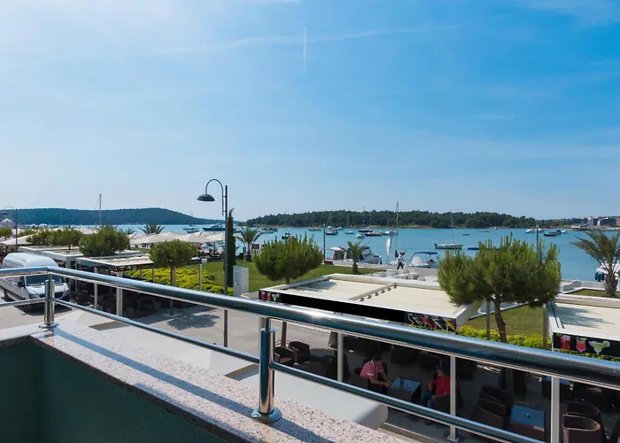 Apartments Riva