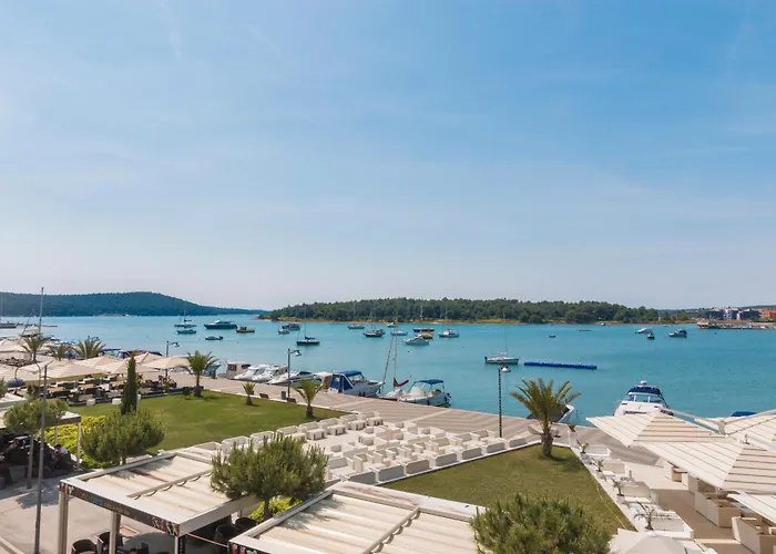 Apartments Riva