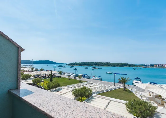 Apartments Riva
