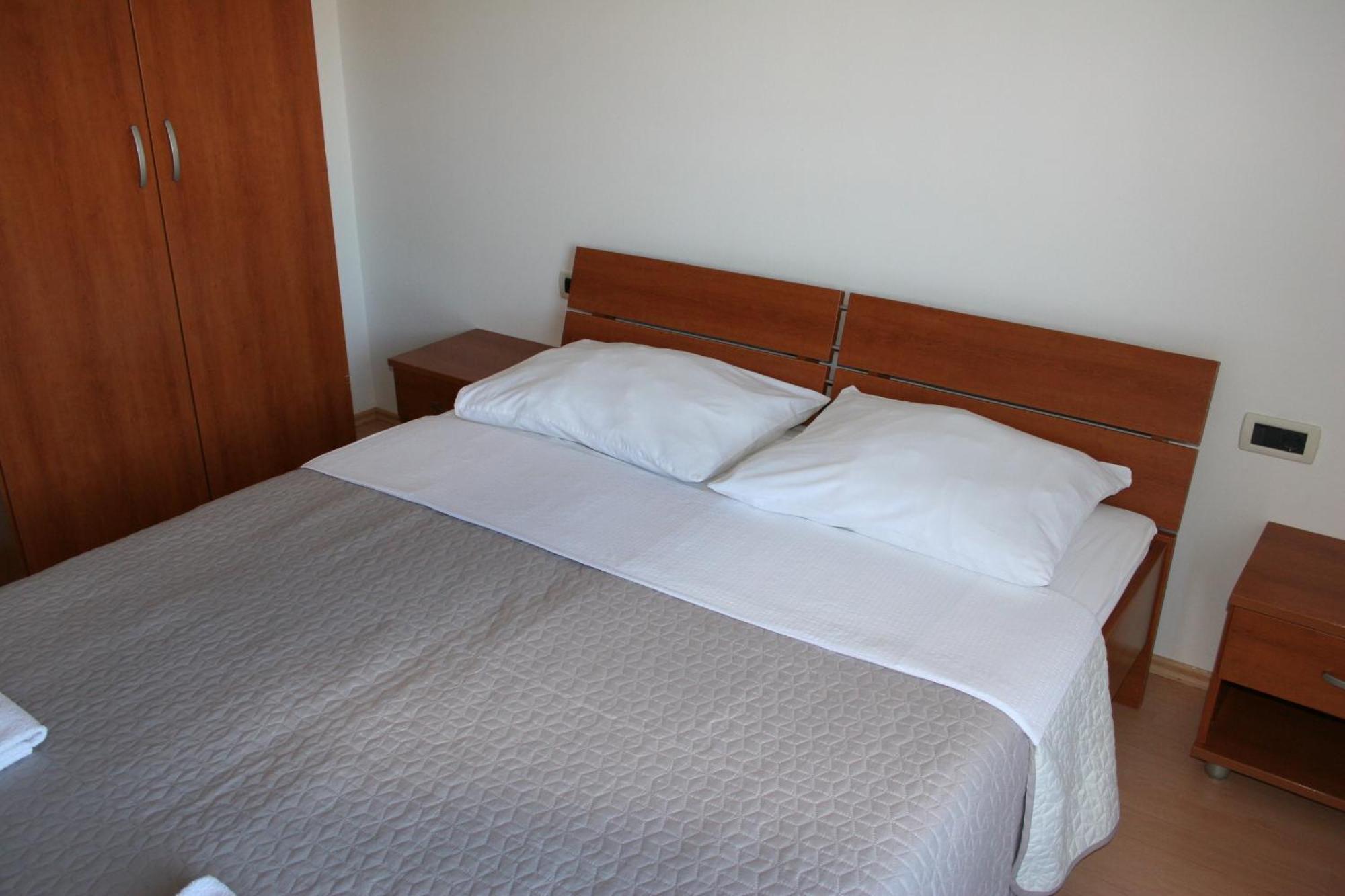 Riva Apartment *